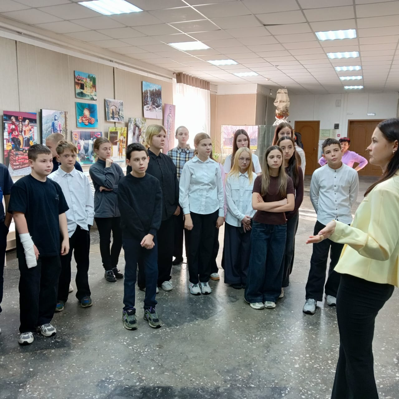 посещение Персональной выставки посещение Персональной выставки.