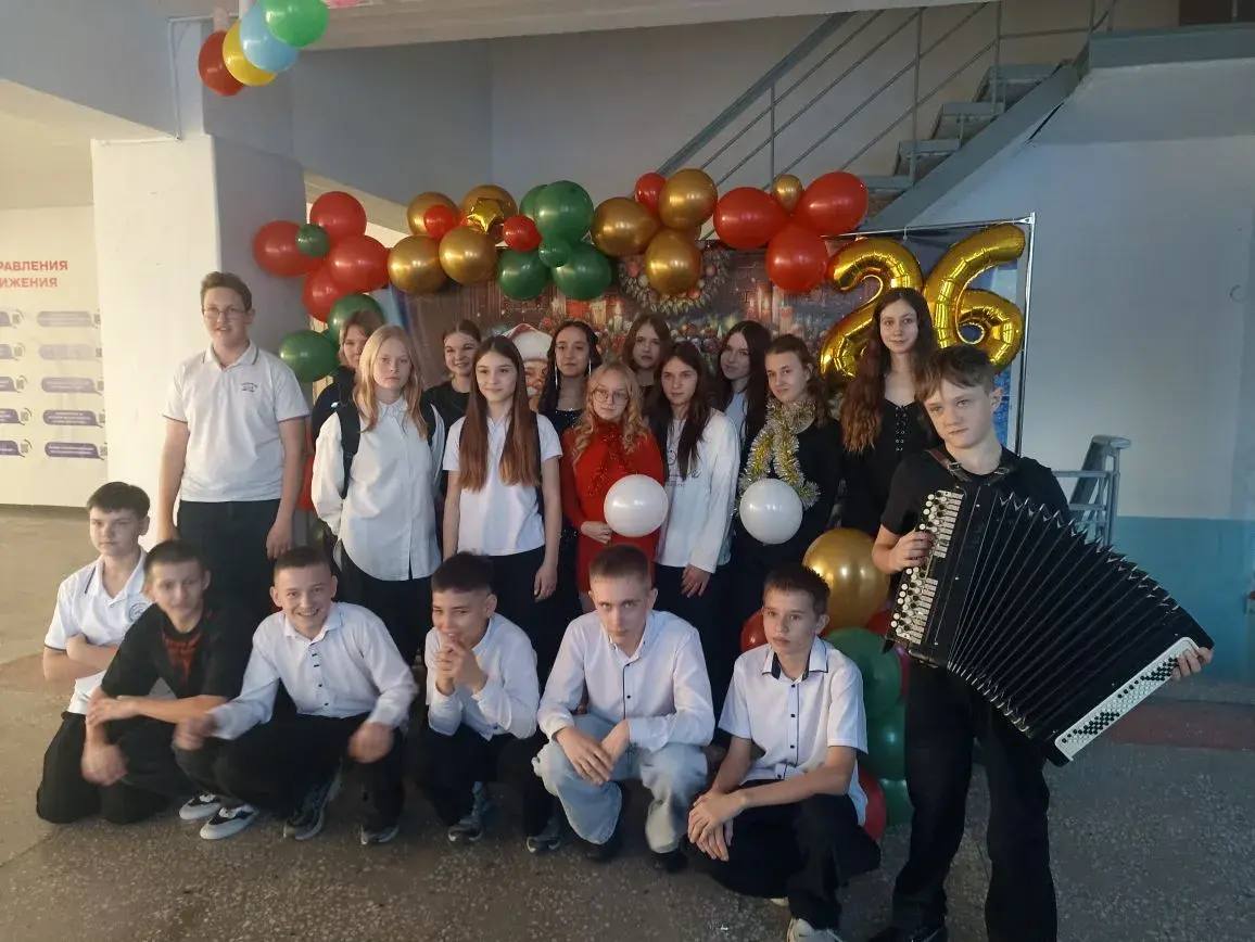 29.12.25 в Бродковской школе выступили учащиеся 7-8 классов.