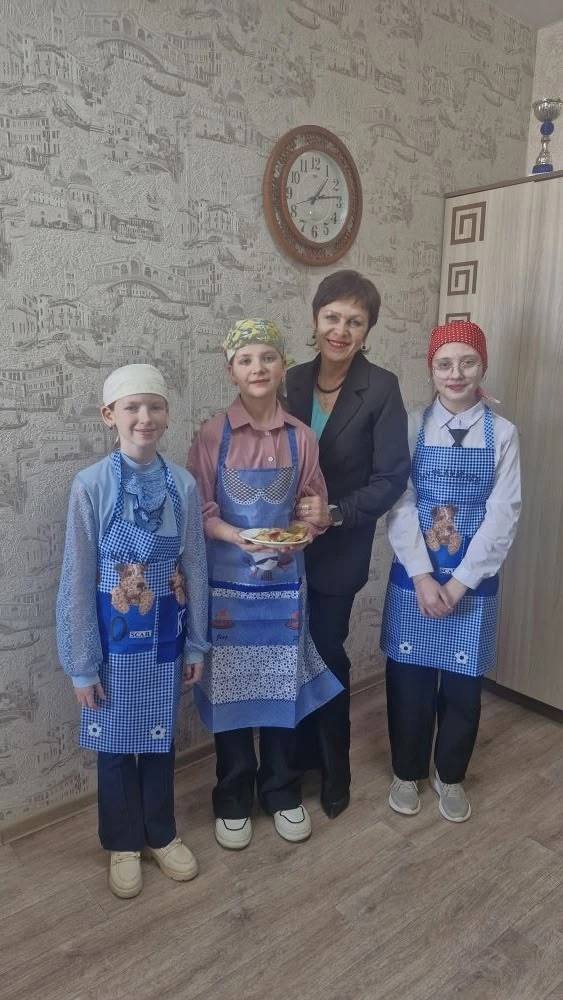 Веселая масленица пятиклассников..